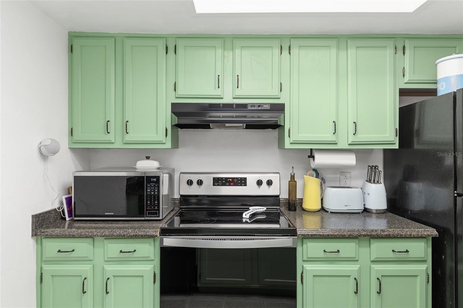 ROCKWOOD VILLAS - Residential