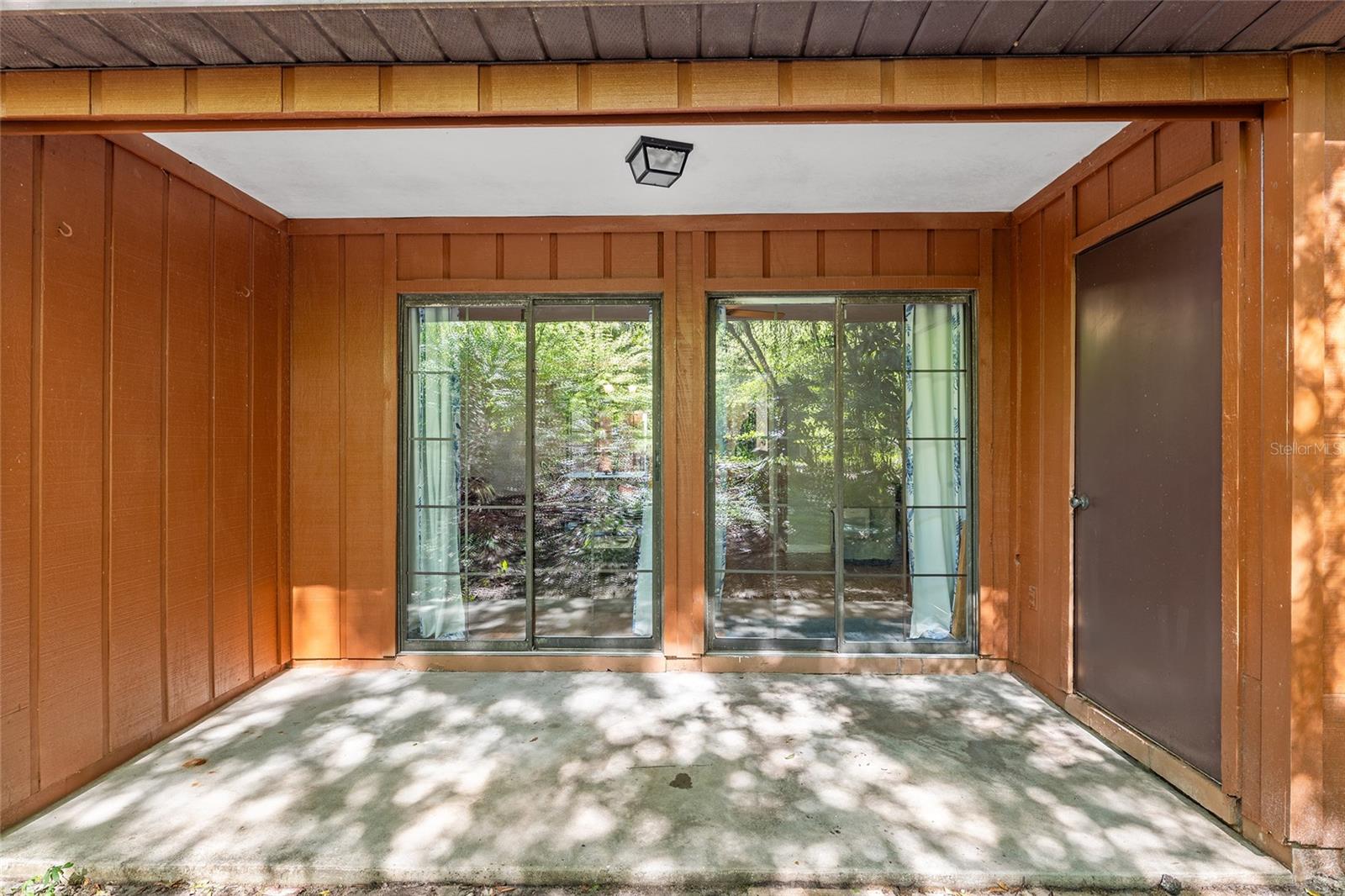 ROCKWOOD VILLAS - Residential