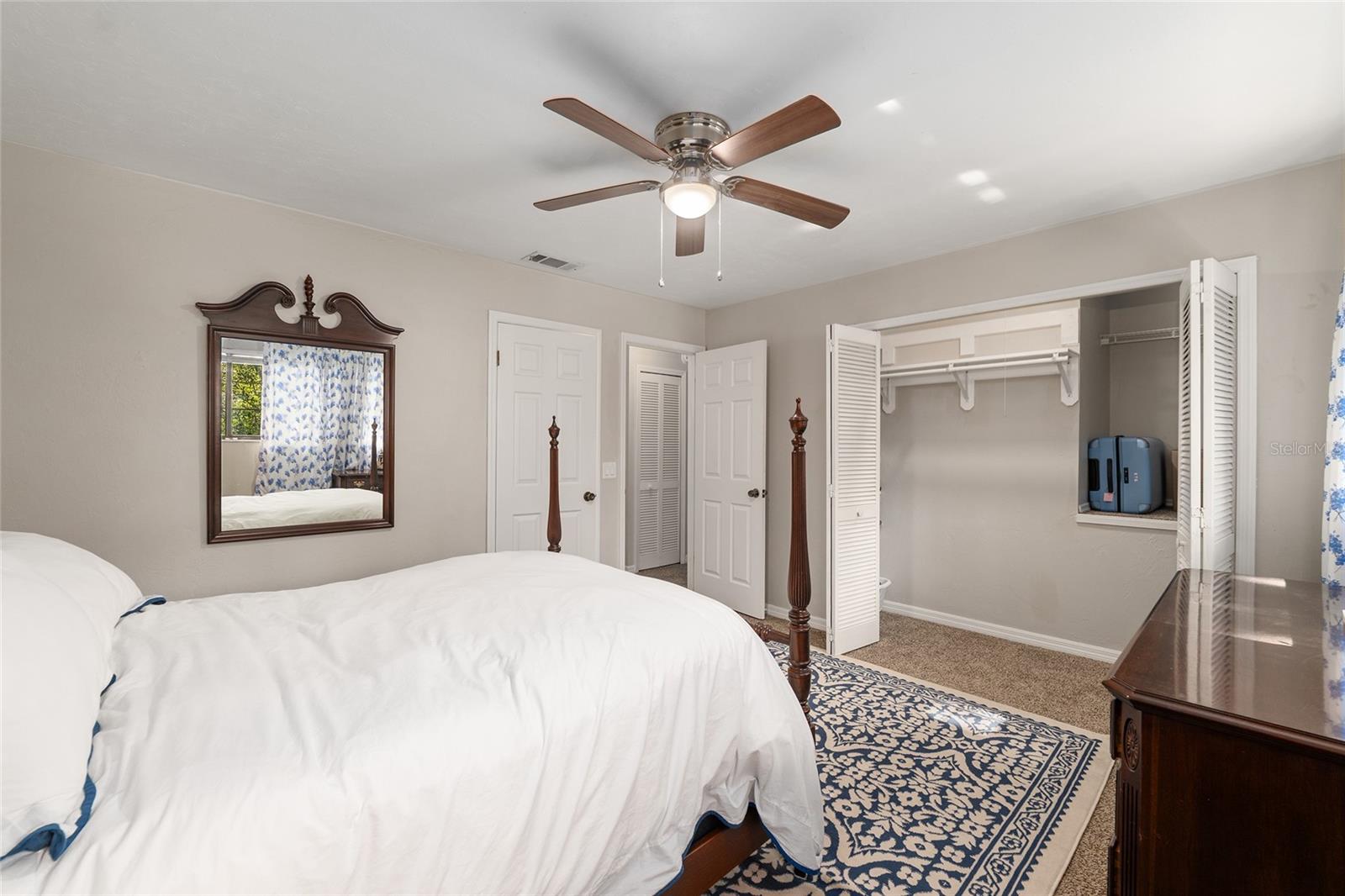 ROCKWOOD VILLAS - Residential