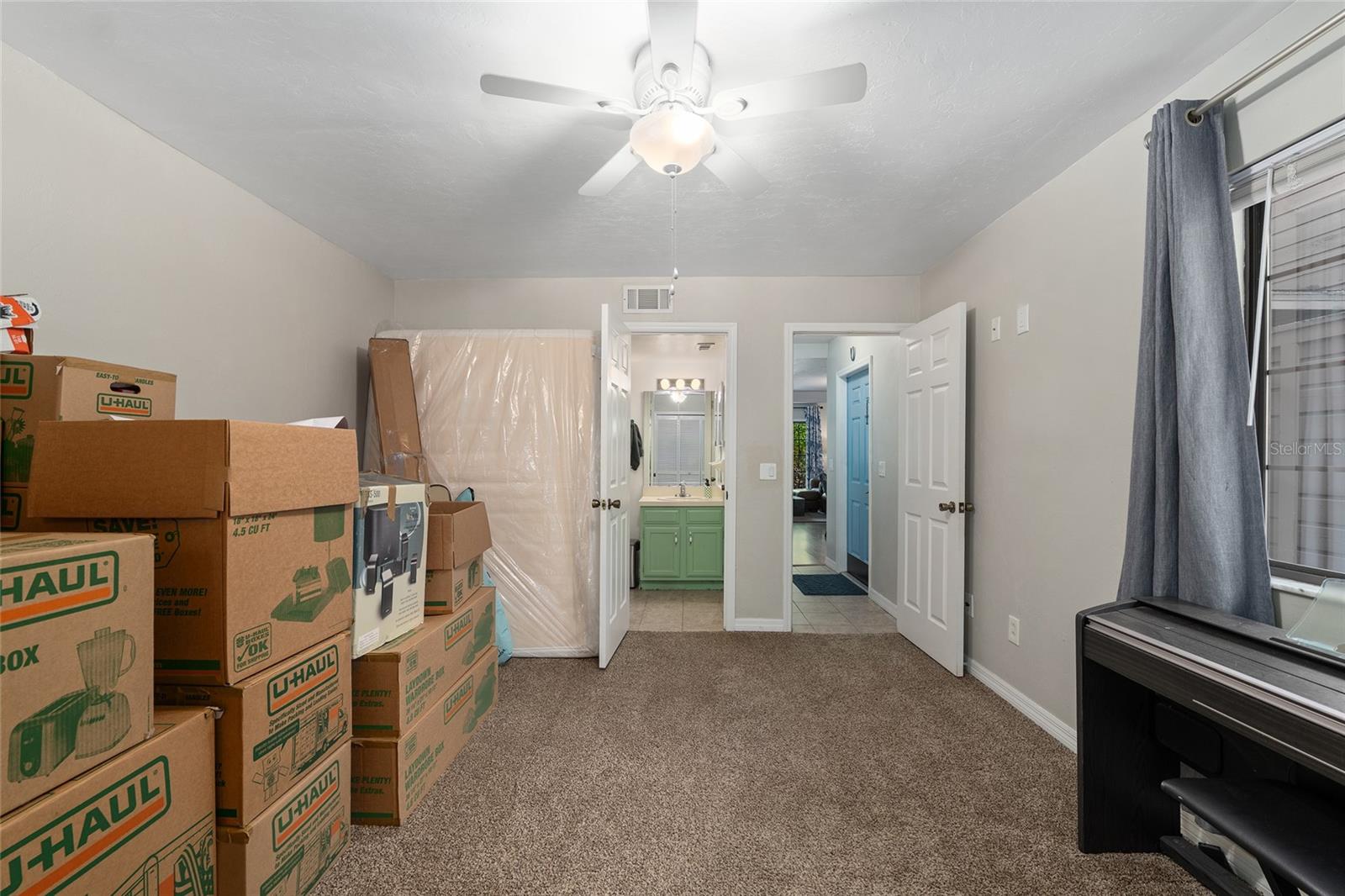 ROCKWOOD VILLAS - Residential