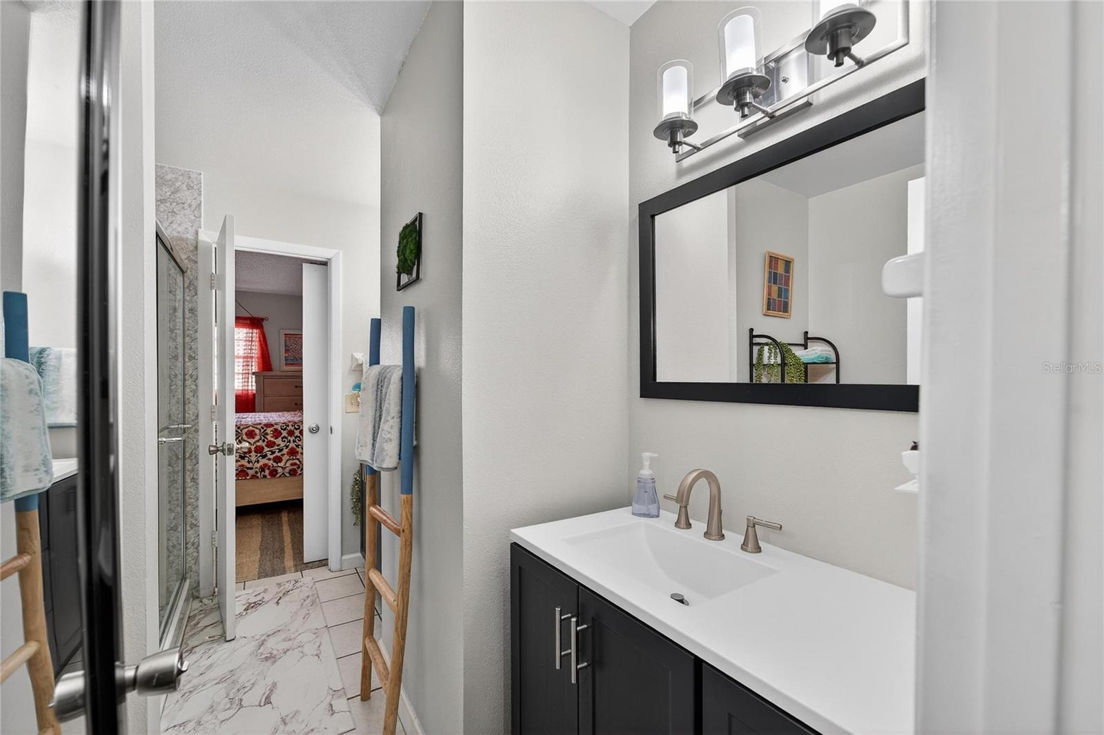 FAIR OAKS SOUTH TWO A CONDOMIN - Residential