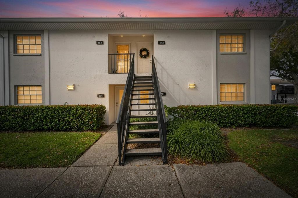 Photo of 3806 N Oak Drive #V22, Tampa, FL 33611 (MLS # TB8464327)