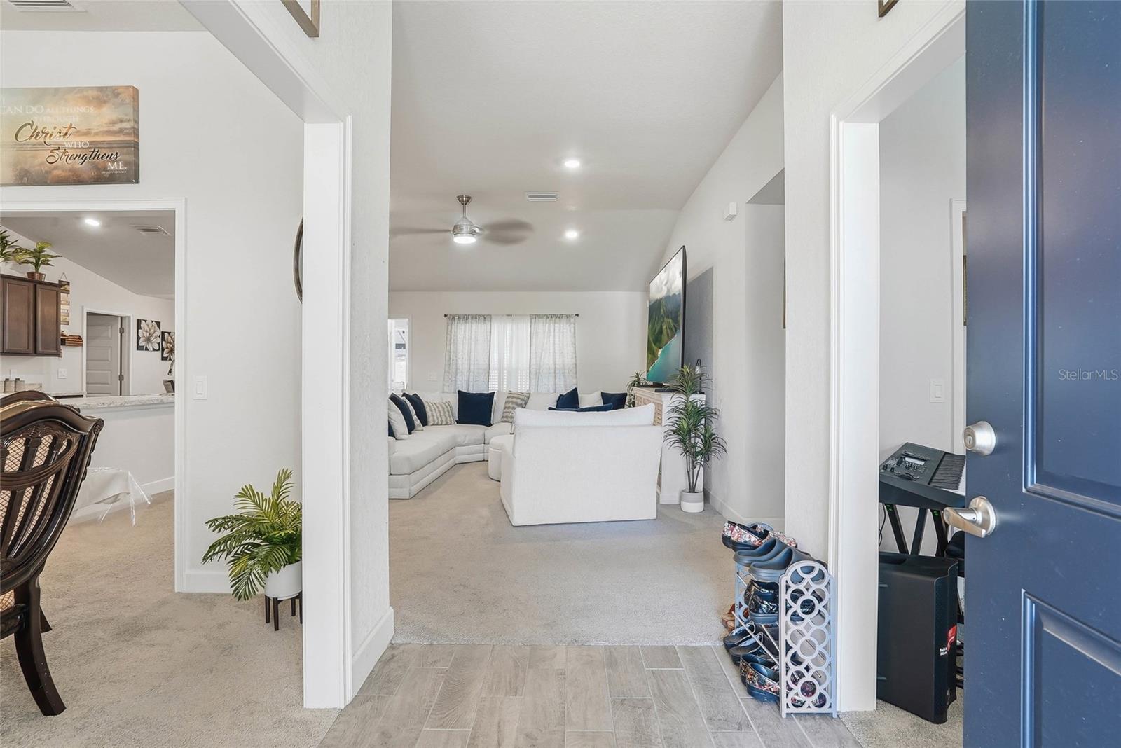 WYNDSOR PLACE - Residential