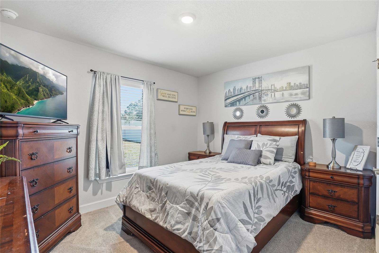 WYNDSOR PLACE - Residential