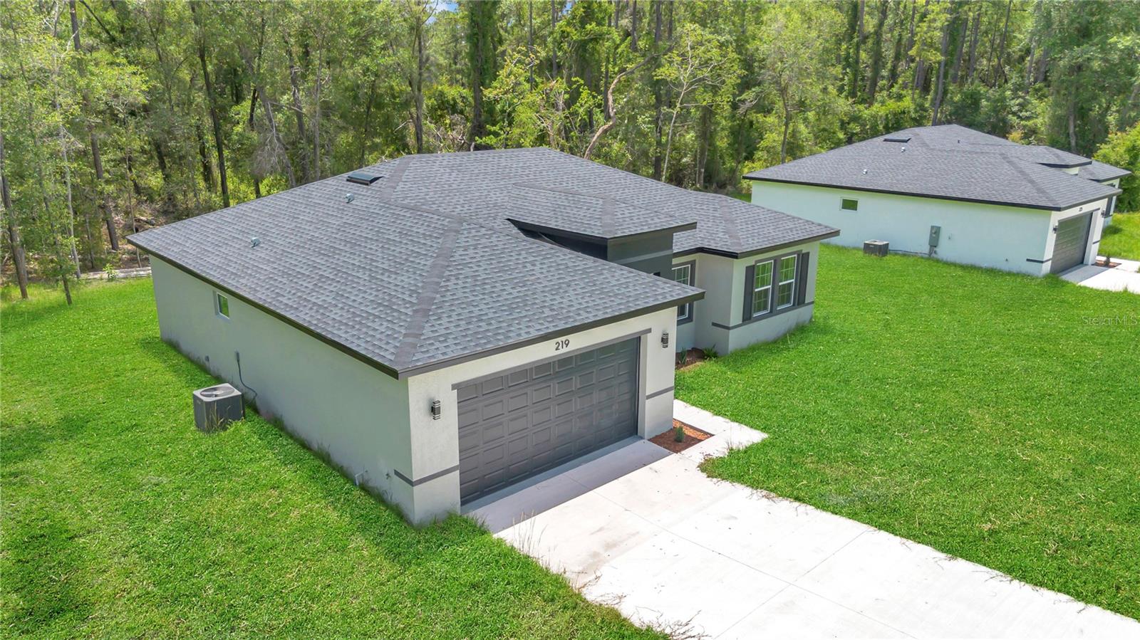 219 E CALDWELL DRIVE