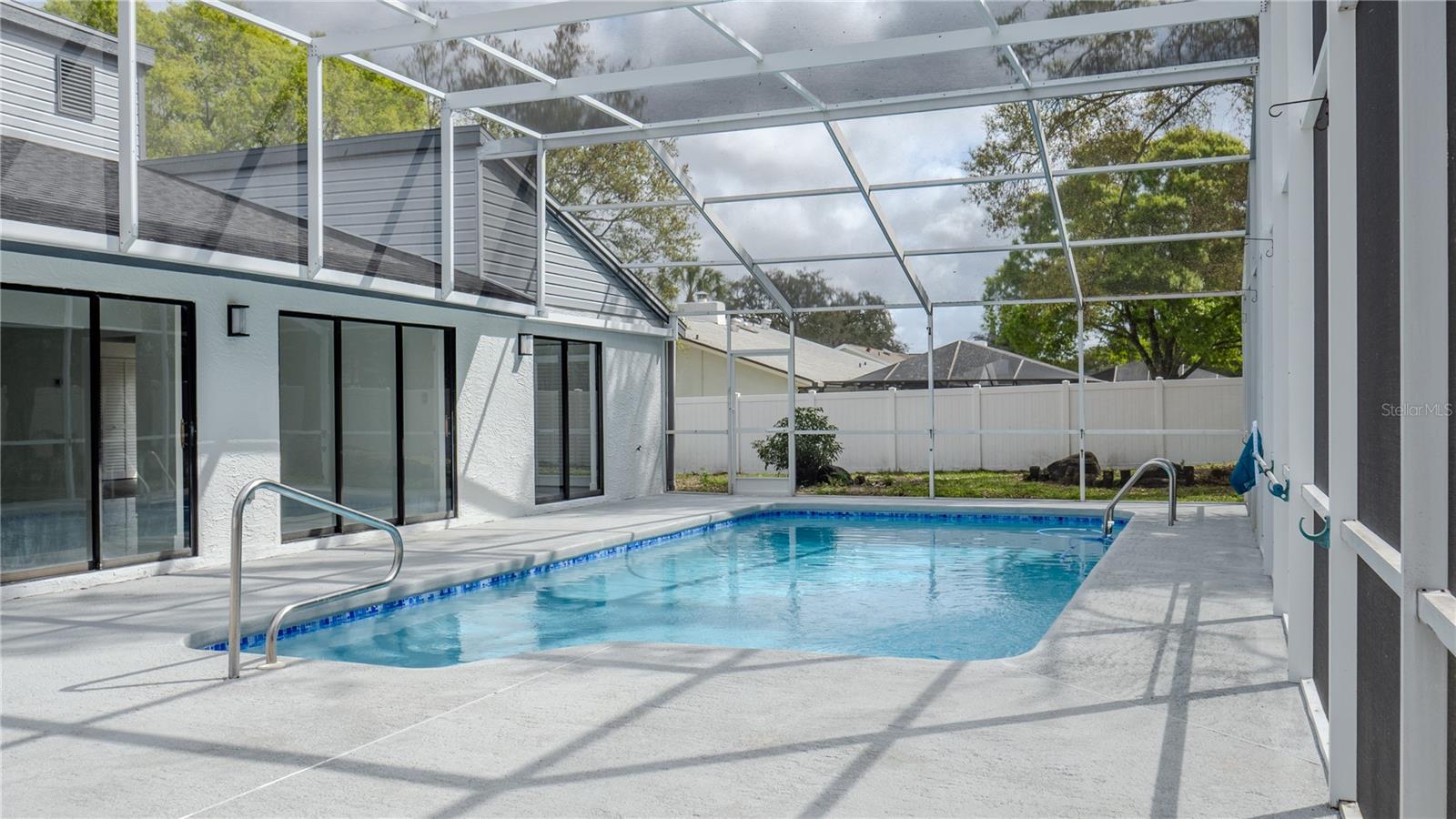 RIVER COUNTRY ESTATES - Residential