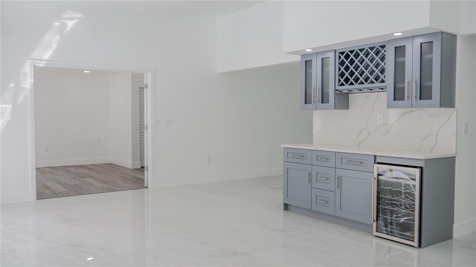 RIVER COUNTRY ESTATES - Residential