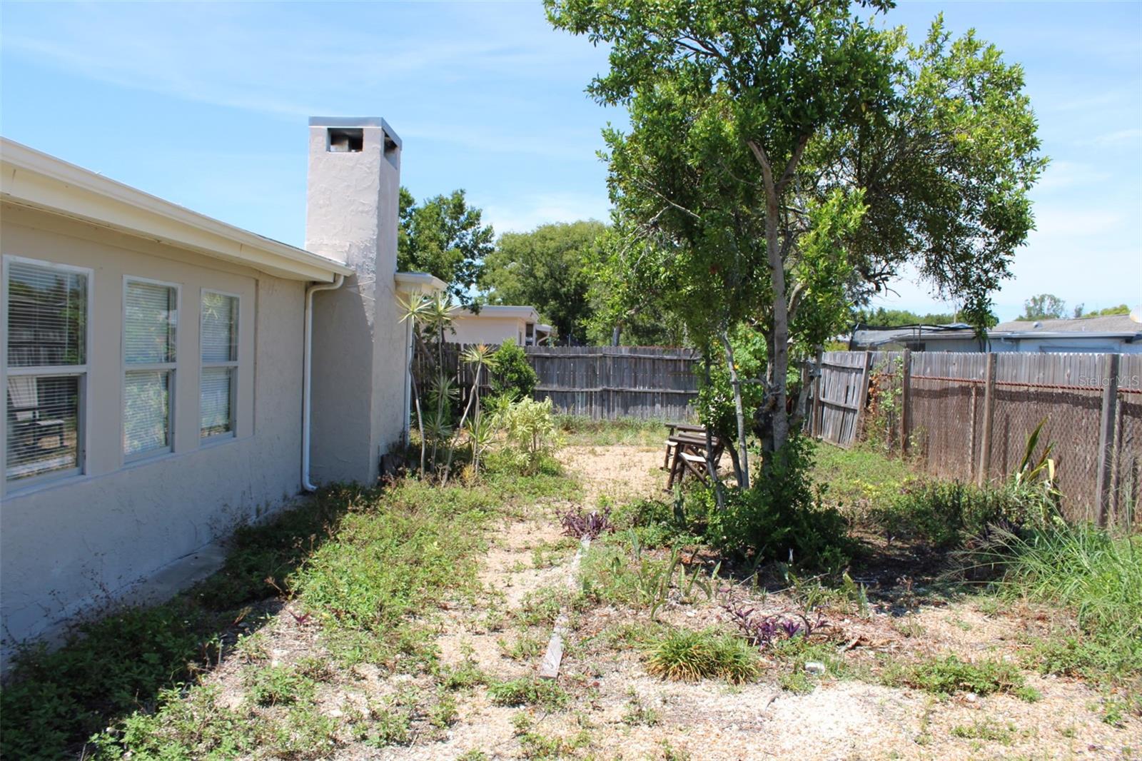 BEACON SQUARE - Residential