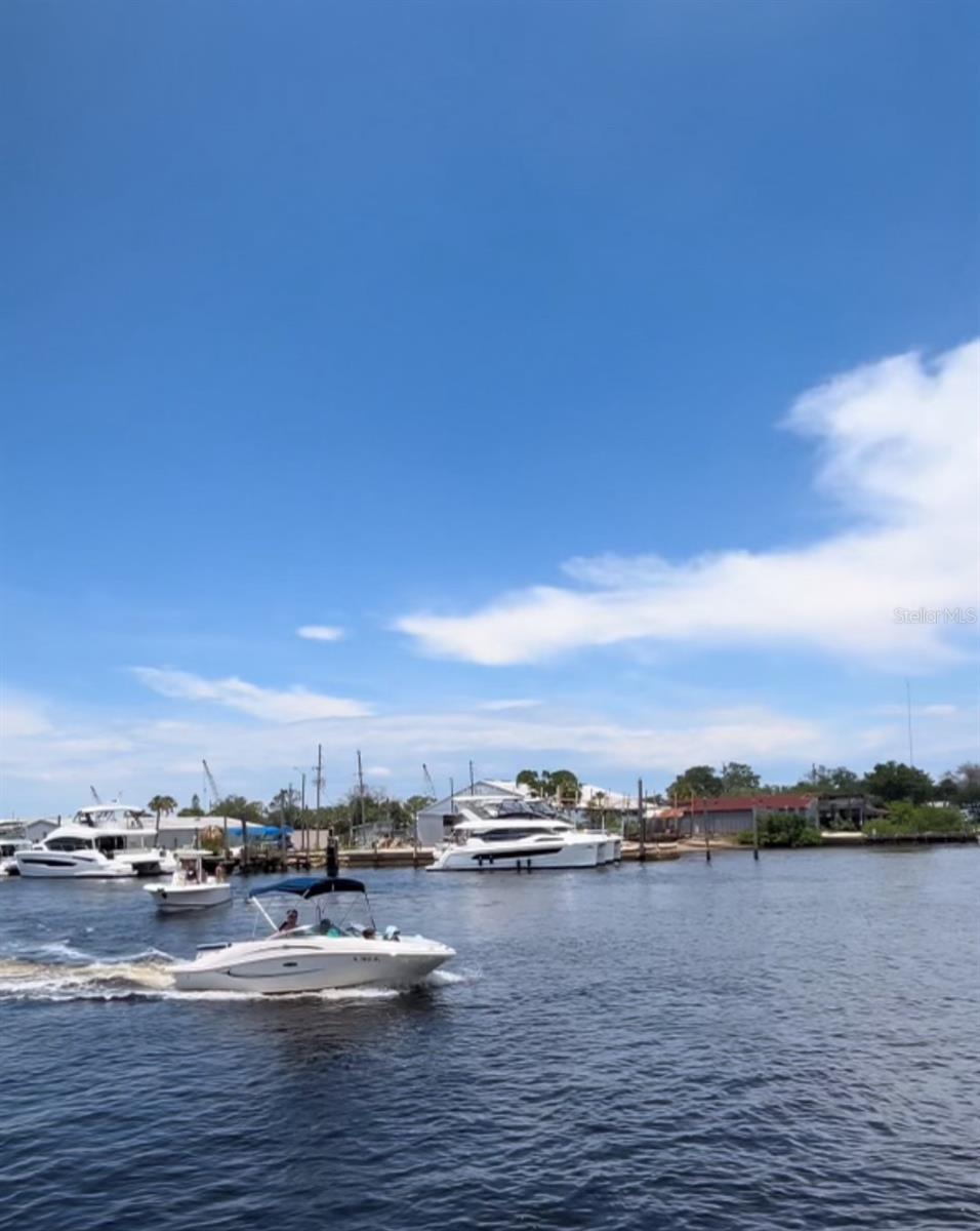 BEACON SQUARE - Residential