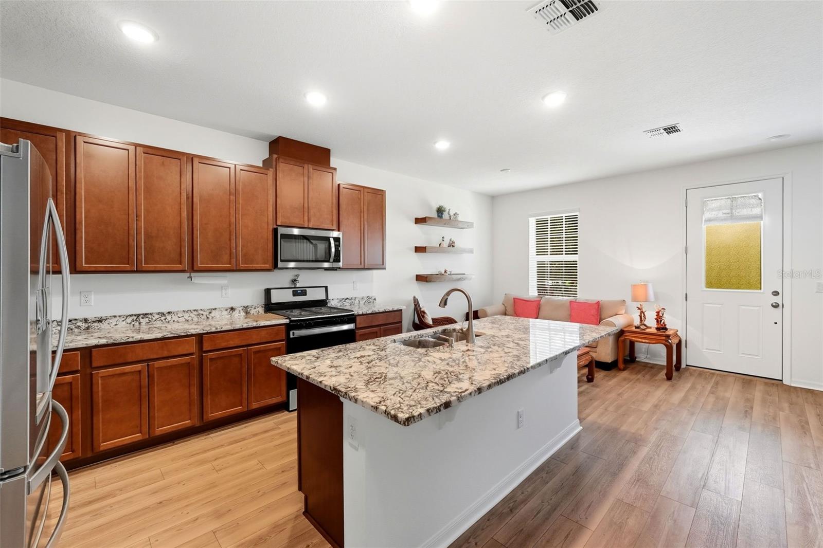 CELEBRATION ISLAND VILLAGE PH 1B - Residential