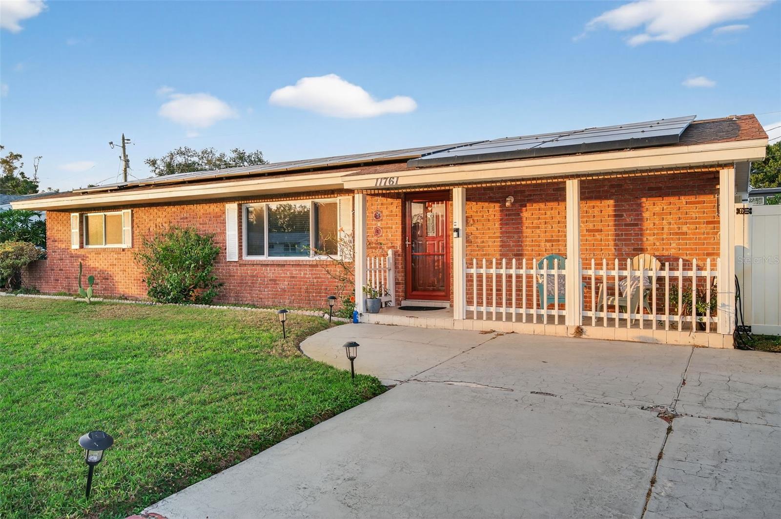 RIDGEWOOD GROVES - Residential Lease