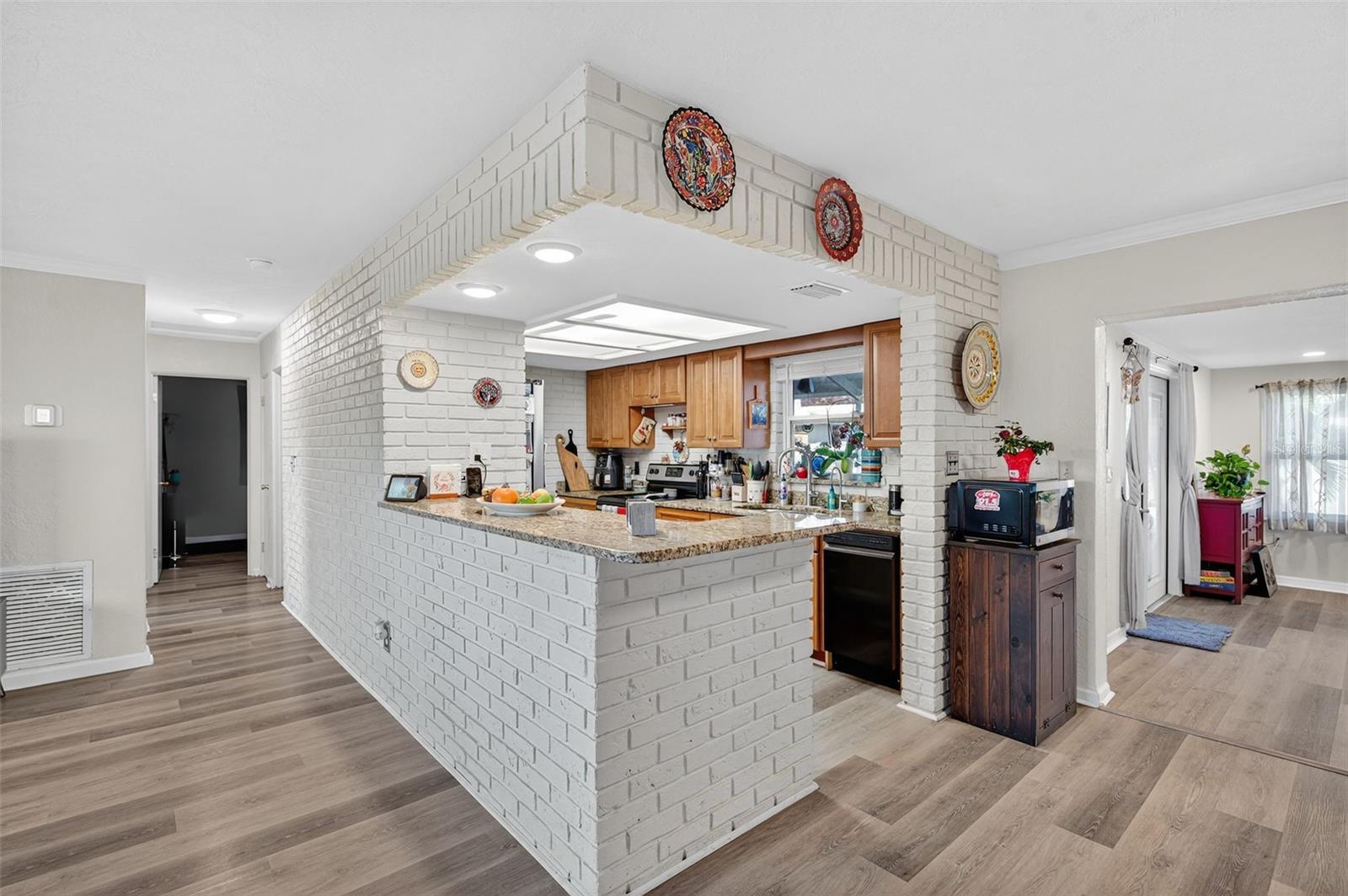 RIDGEWOOD GROVES - Residential Lease