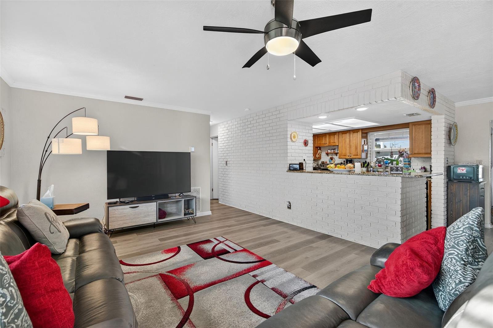 RIDGEWOOD GROVES - Residential Lease