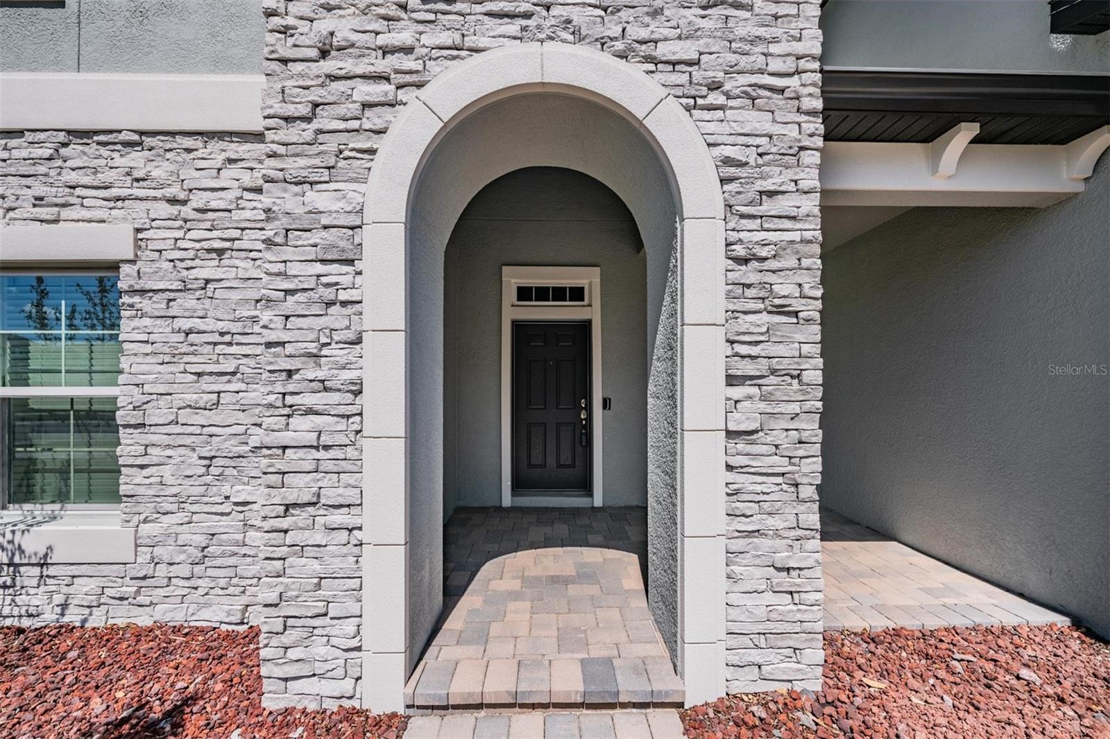 WHISPERING OAKS PRESERVE - Residential