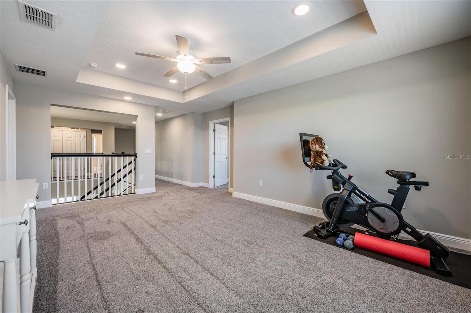 WHISPERING OAKS PRESERVE - Residential