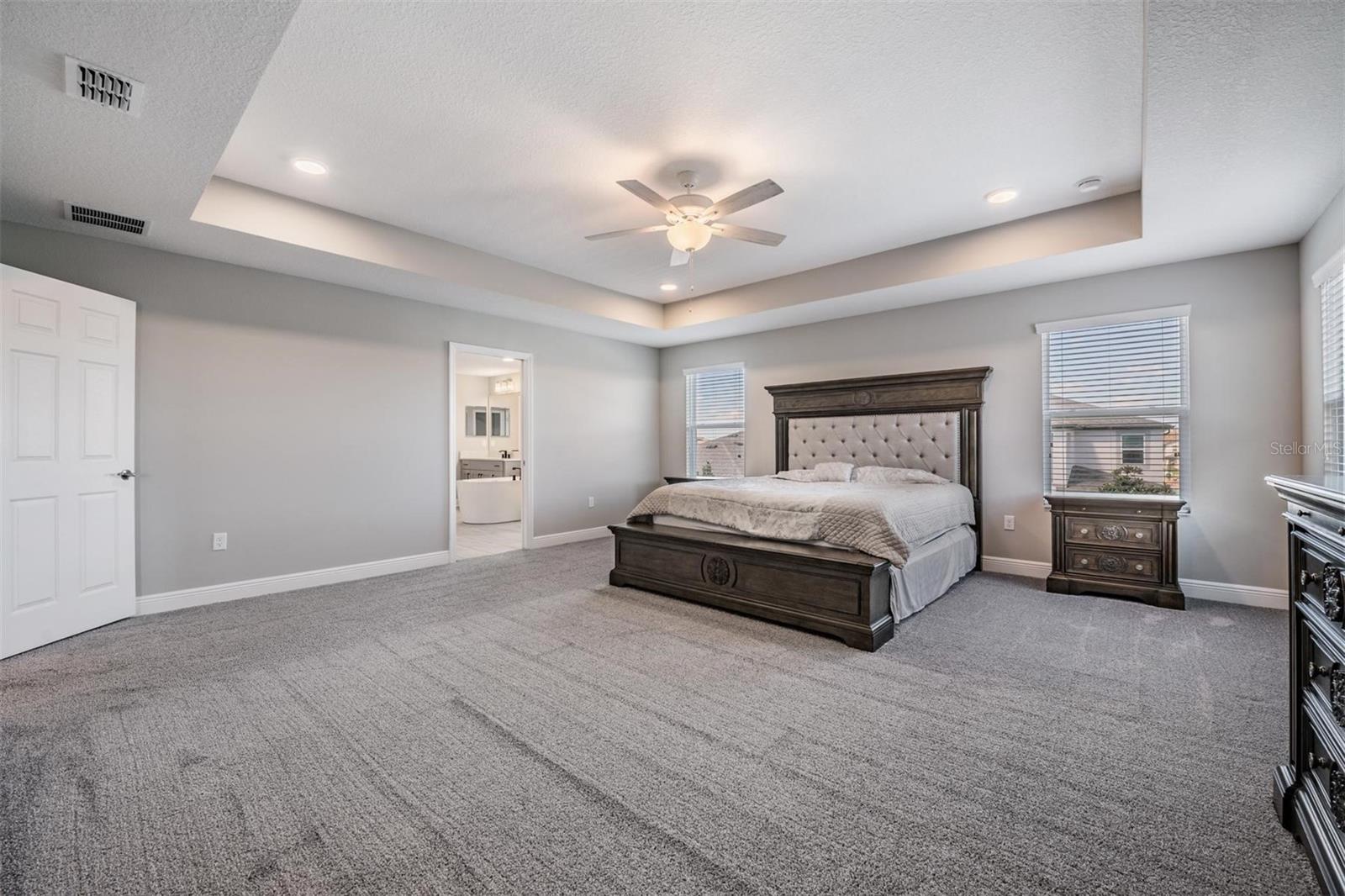 WHISPERING OAKS PRESERVE - Residential