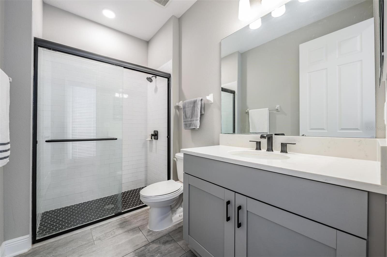 WHISPERING OAKS PRESERVE - Residential