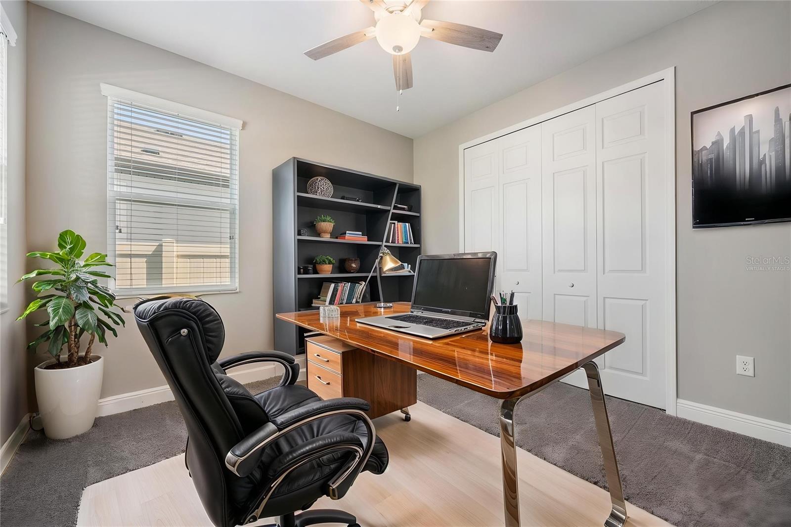 WHISPERING OAKS PRESERVE - Residential