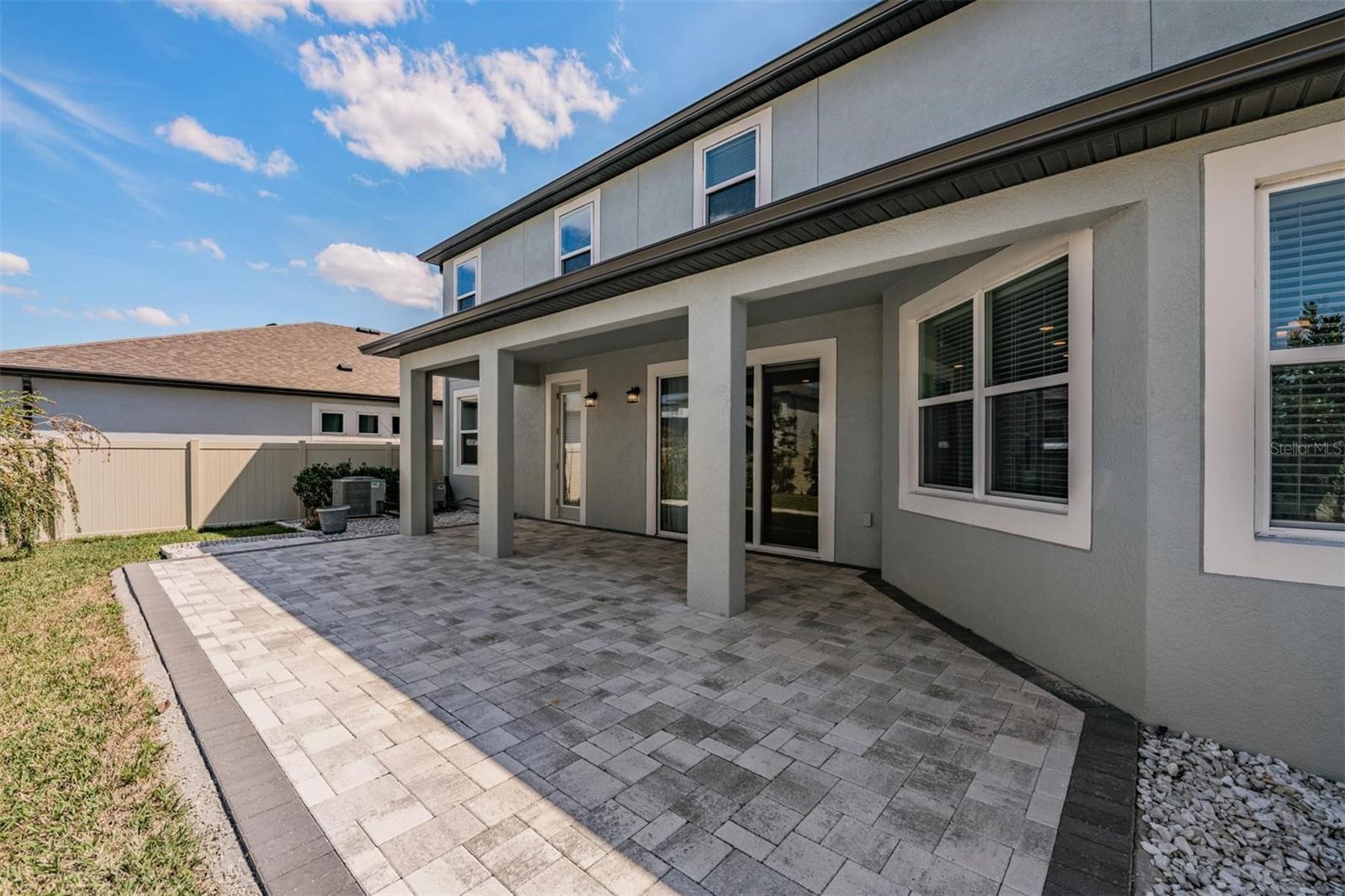 WHISPERING OAKS PRESERVE - Residential