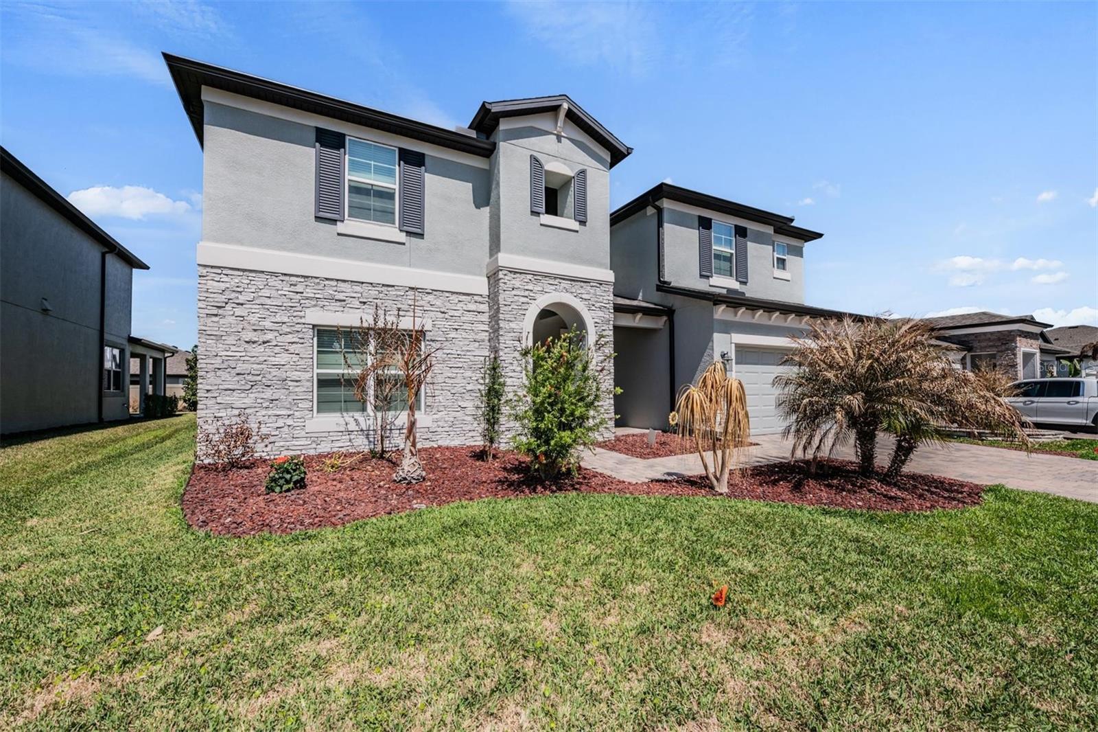 WHISPERING OAKS PRESERVE - Residential