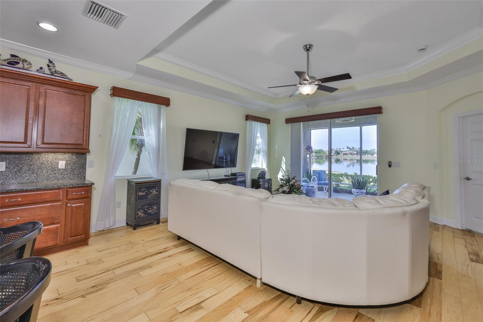 SUN CITY CENTER NOTTINGHAM VILLAS AT KINGS POINT - Residential