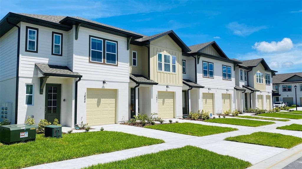 Photo of 1621 Pelican Drive, Davenport, FL 33896 (MLS # O6408678)