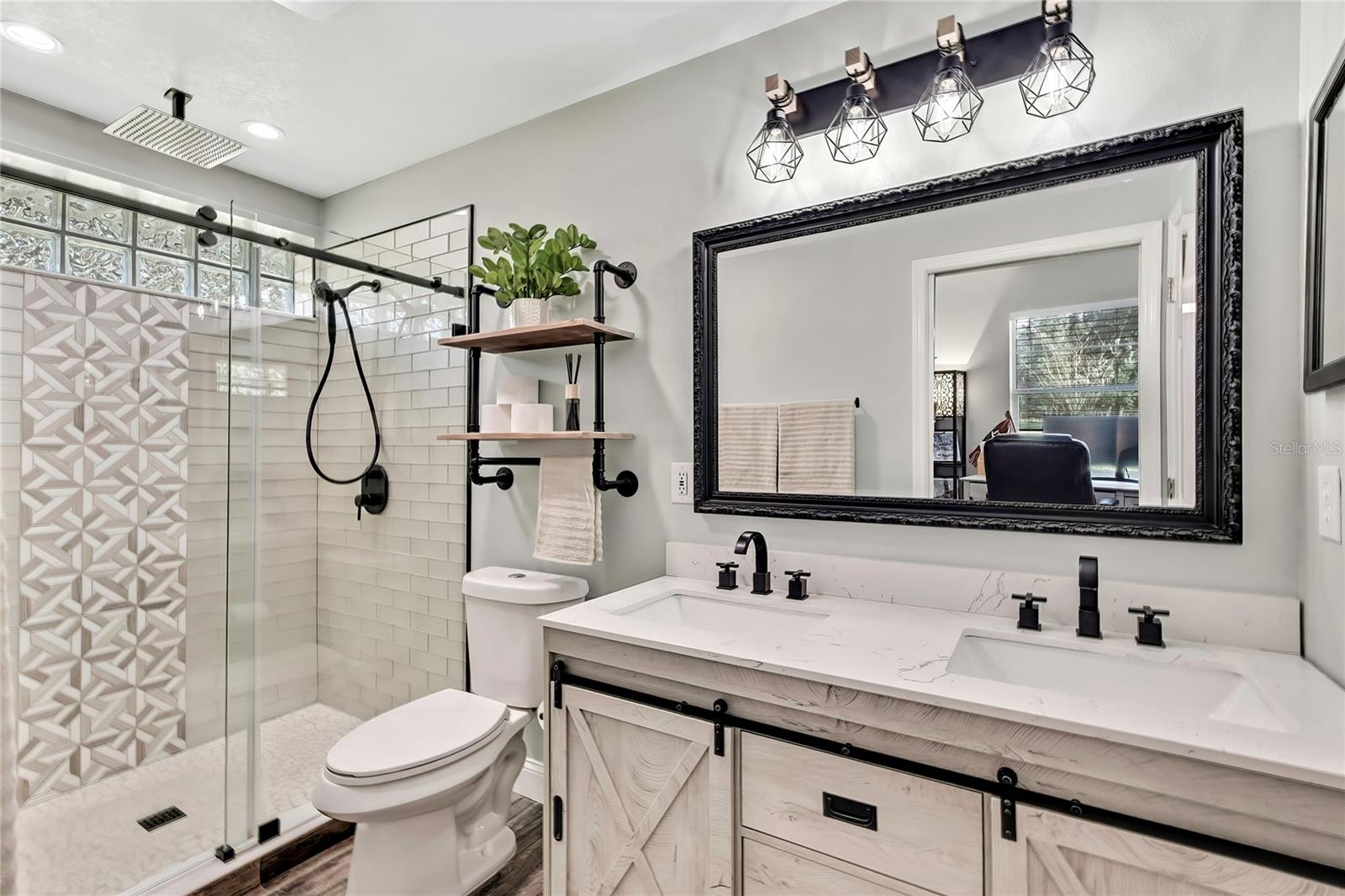 14.6 ACRES MOL IN S1/2 OF SE1/4 OF SW1/4 LYING W O - Residential