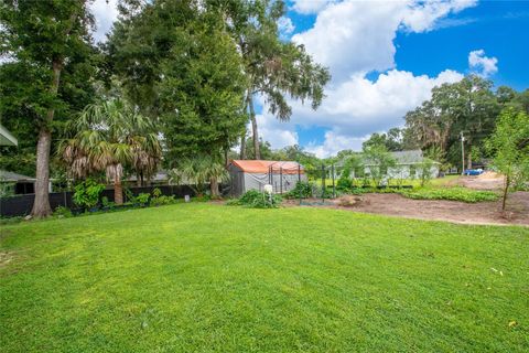 A home in BELLEVIEW