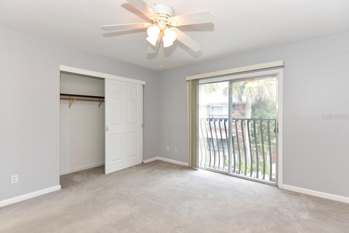 COLONIAL TWNHS CONDO APT PH 01 - Residential