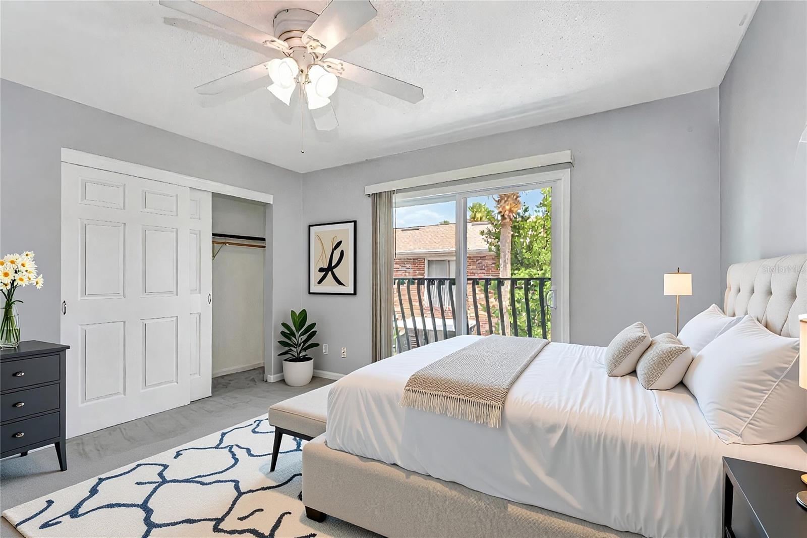 COLONIAL TWNHS CONDO APT PH 01 - Residential
