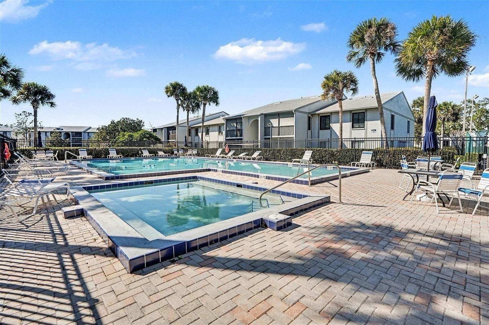 PINE RIDGE CLUB VILLAGE 1 PH 12 BLDG 15 - Residential