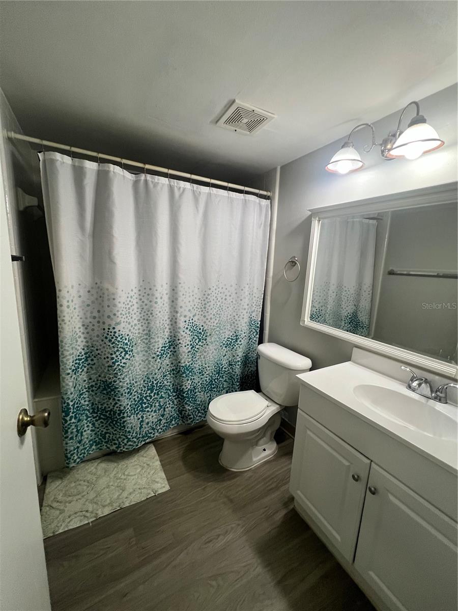 PINE RIDGE CLUB VILLAGE 1 PH 12 BLDG 15 - Residential