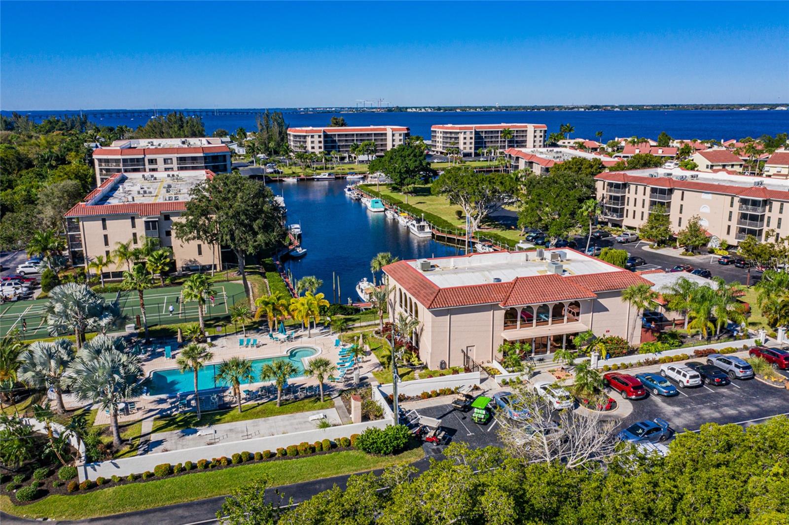 EMERALD POINTE TWNHS PH 05 - Residential