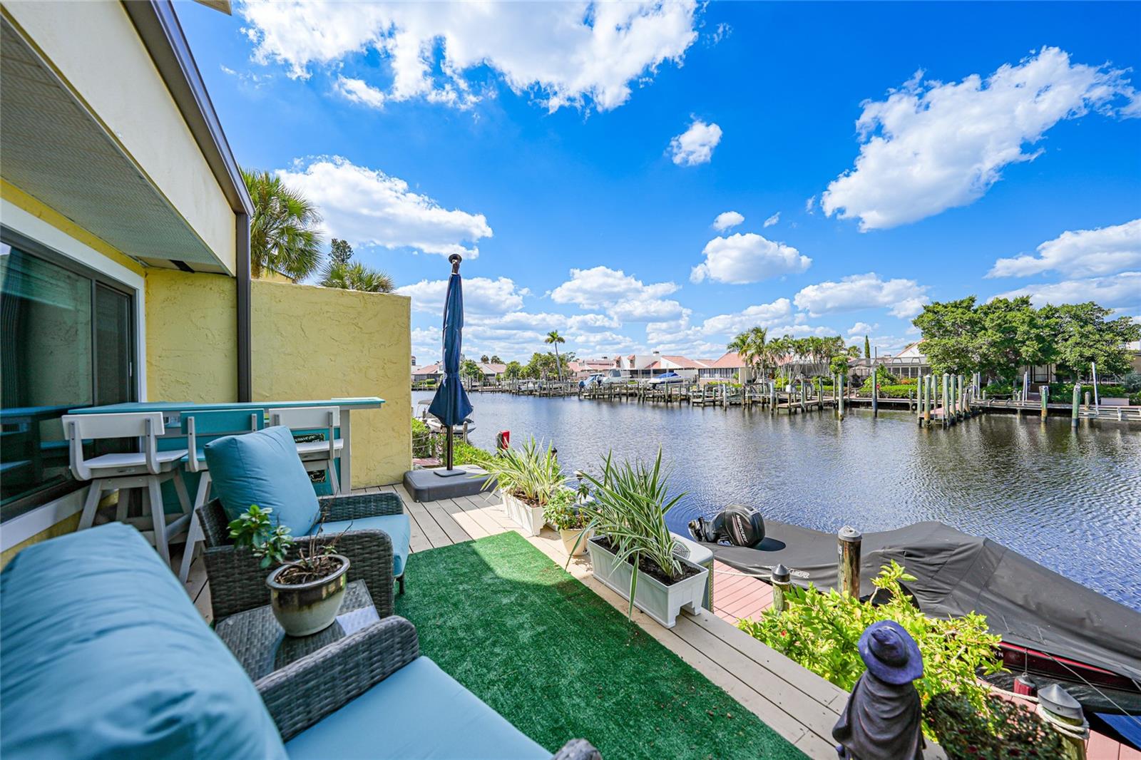 EMERALD POINTE TWNHS PH 05 - Residential