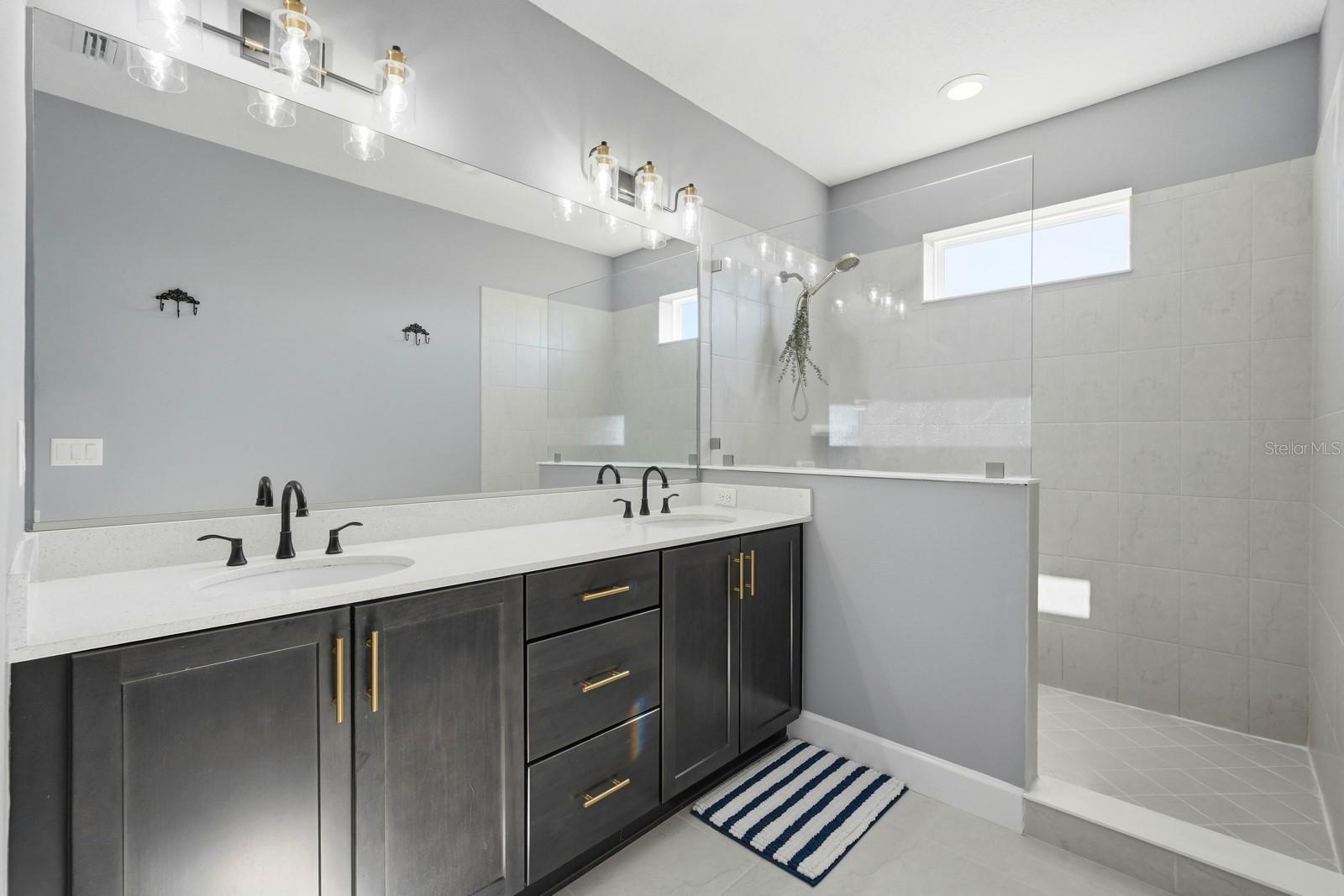 MOSAIC PH 1A - Residential