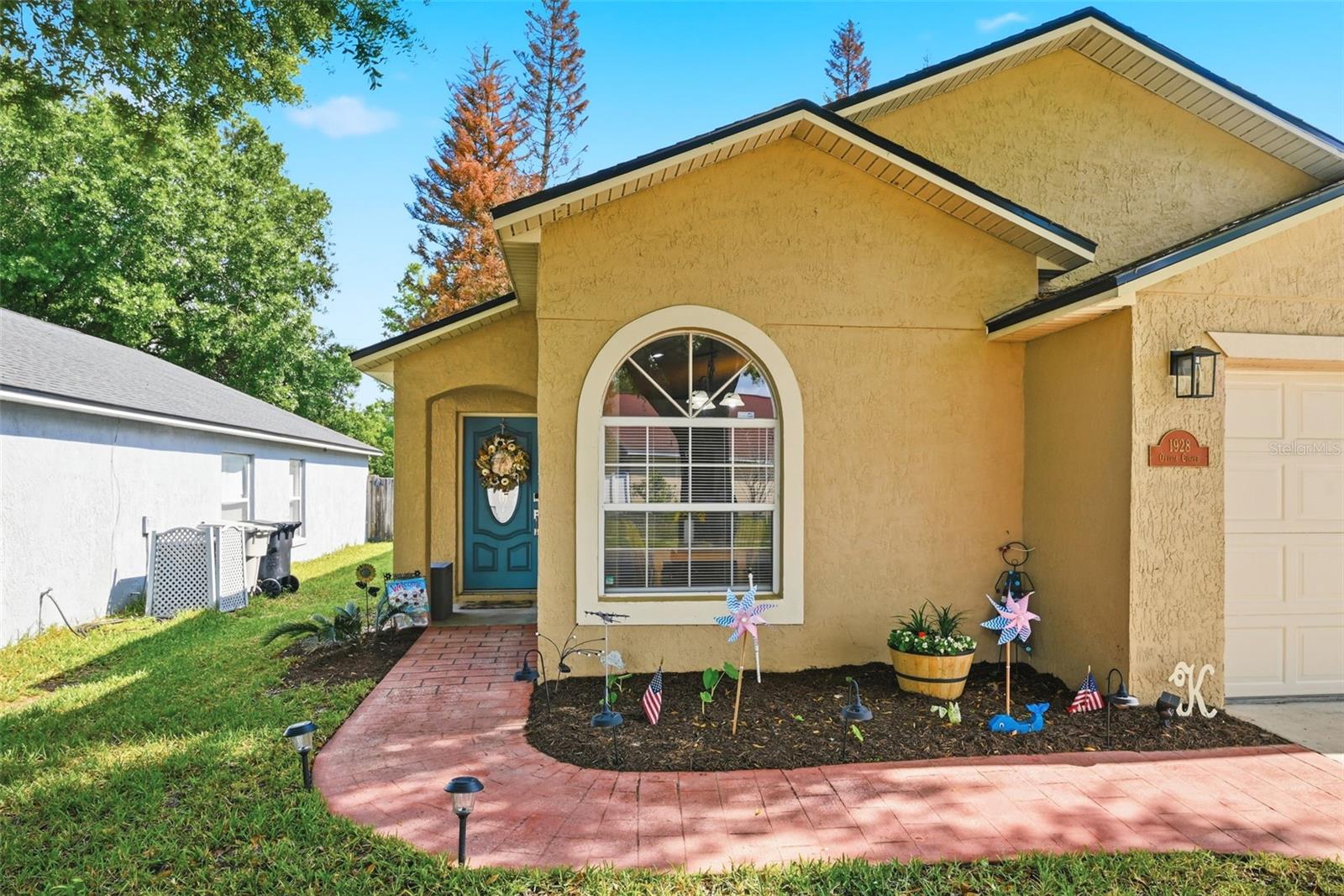 CUTTERS CORNER - Residential