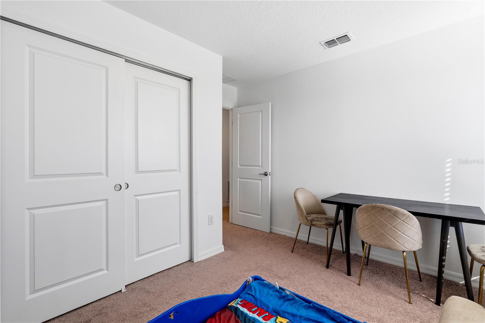 TIERRA DEL SOL EAST - Residential