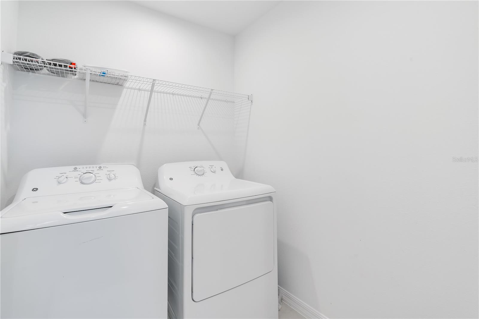 TIERRA DEL SOL EAST - Residential