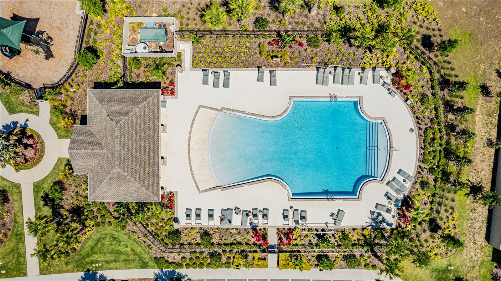 TIERRA DEL SOL EAST - Residential