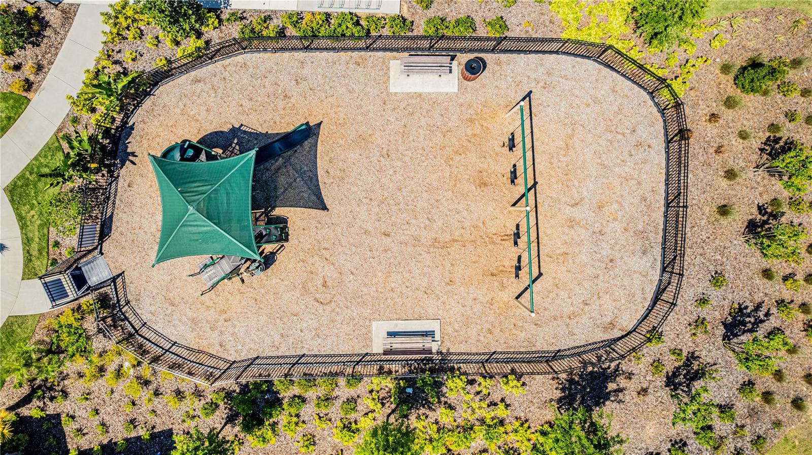 TIERRA DEL SOL EAST - Residential