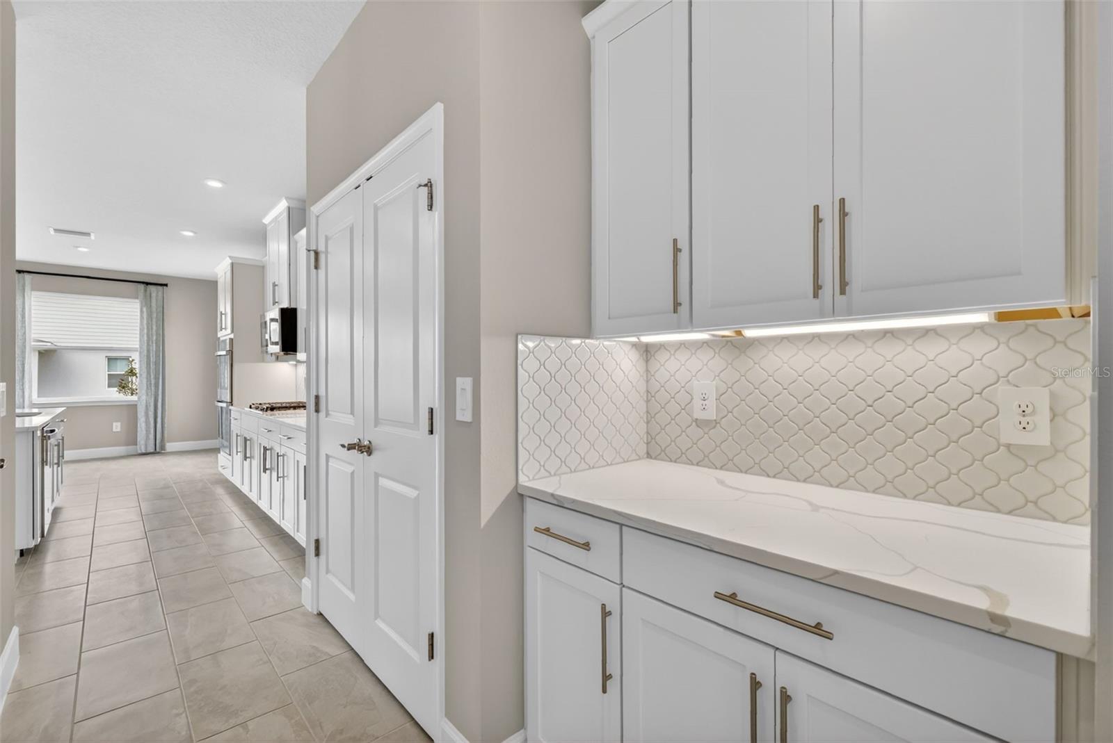 PARKVIEW PRESERVE - Residential