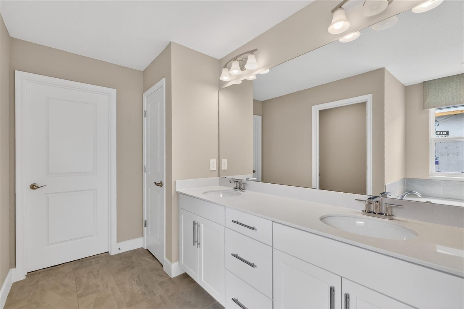 PARKVIEW PRESERVE - Residential