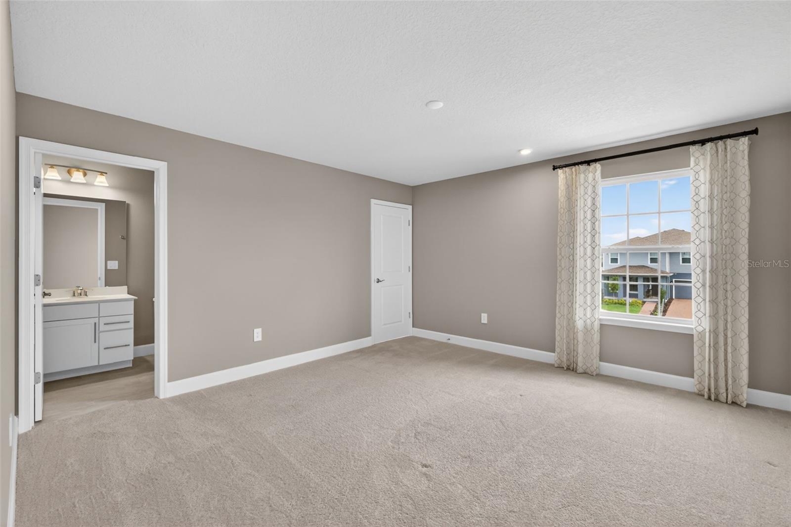 PARKVIEW PRESERVE - Residential