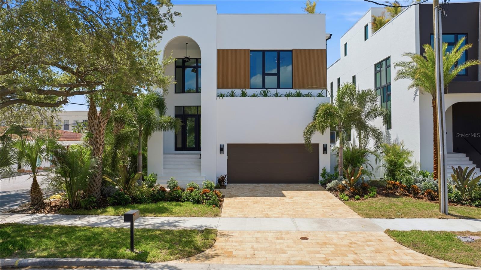 130 ADRIATIC AVENUE