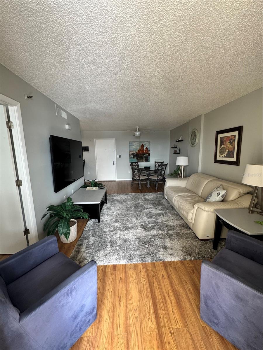 PROMENADES WEST CONDO - Residential