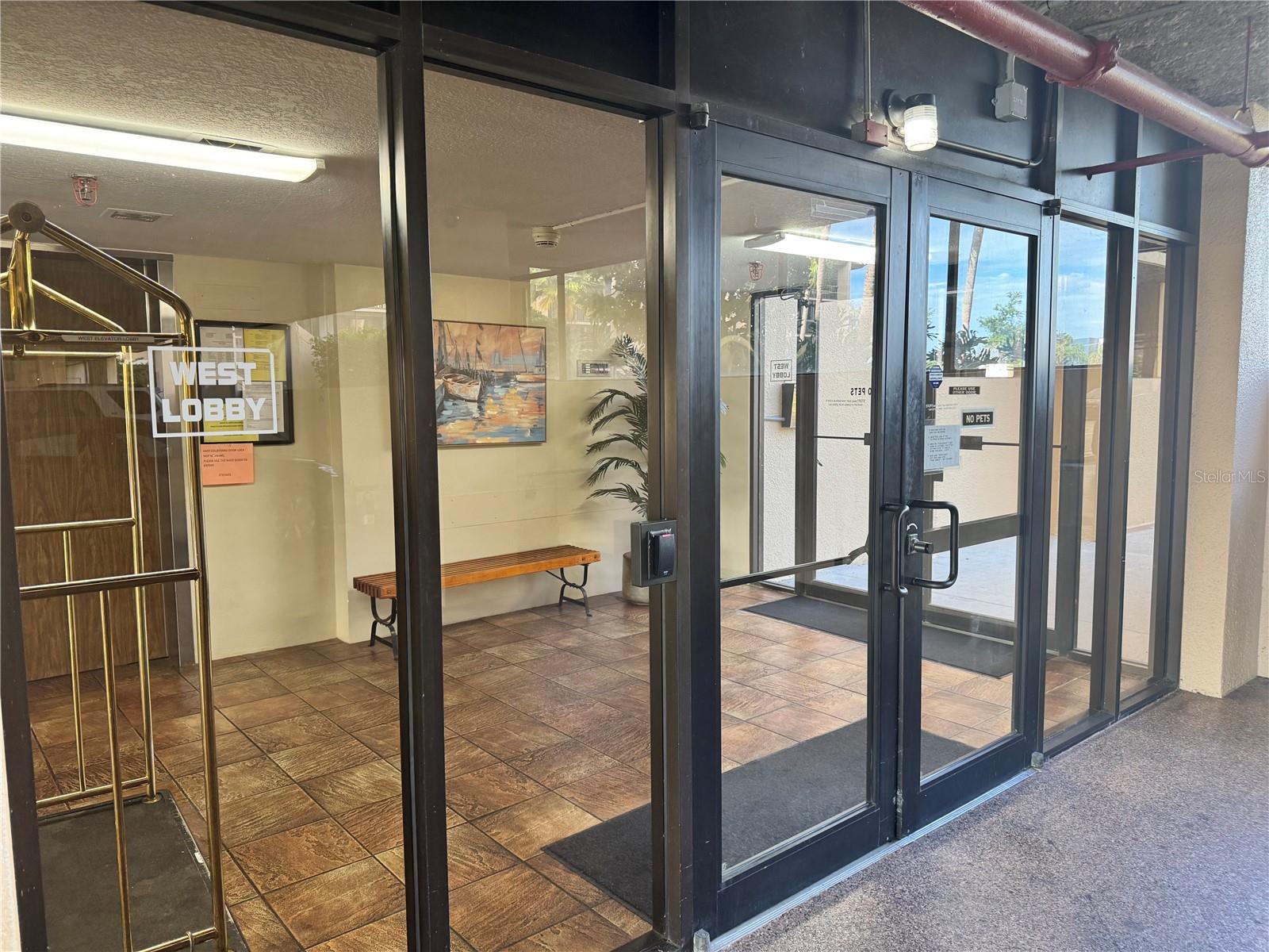 PROMENADES WEST CONDO - Residential