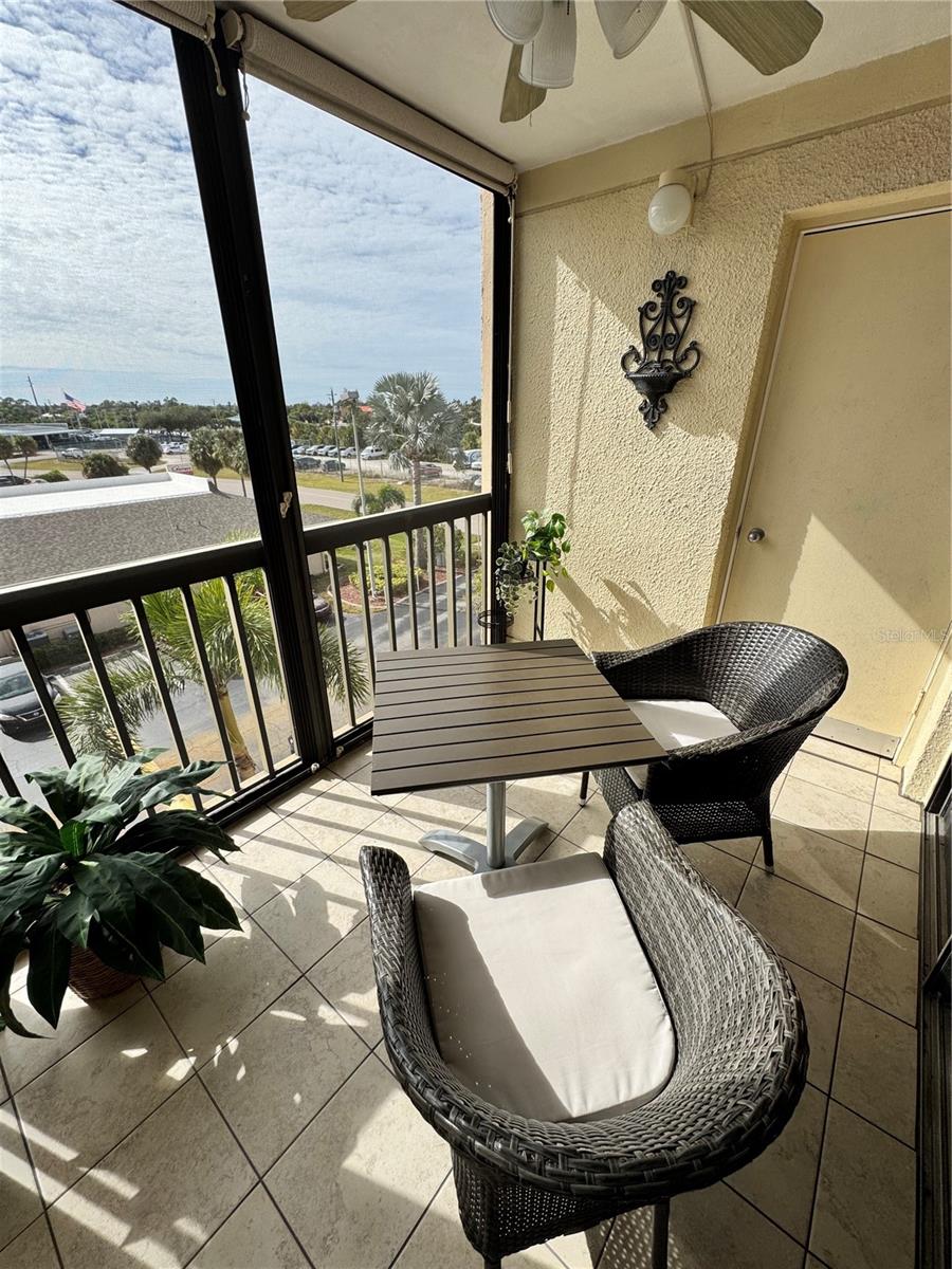 PROMENADES WEST CONDO - Residential