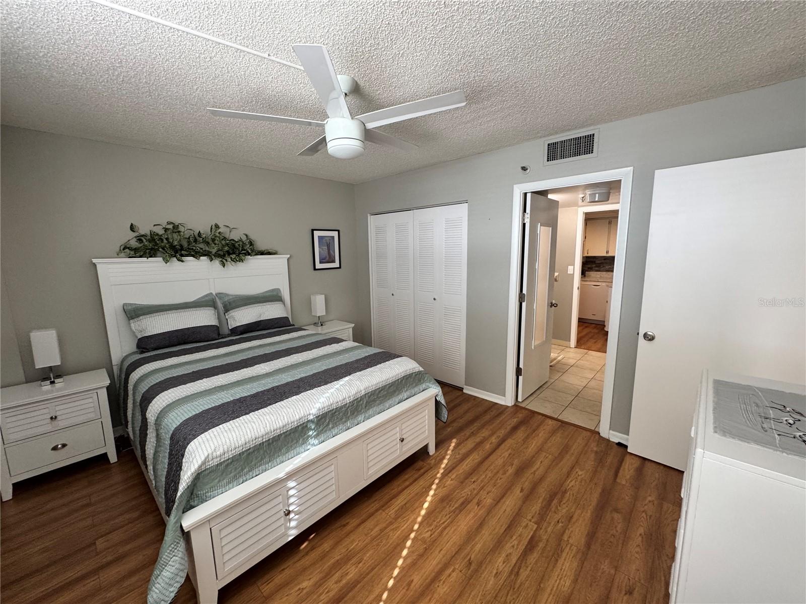 PROMENADES WEST CONDO - Residential