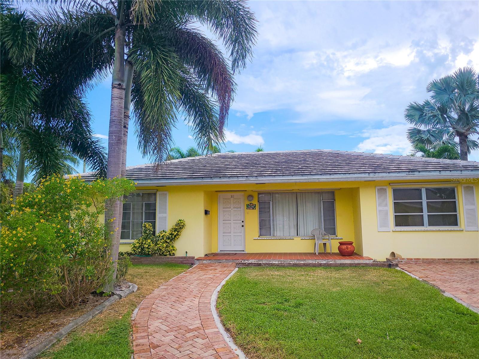 NORTH LAKE WORTH - Residential