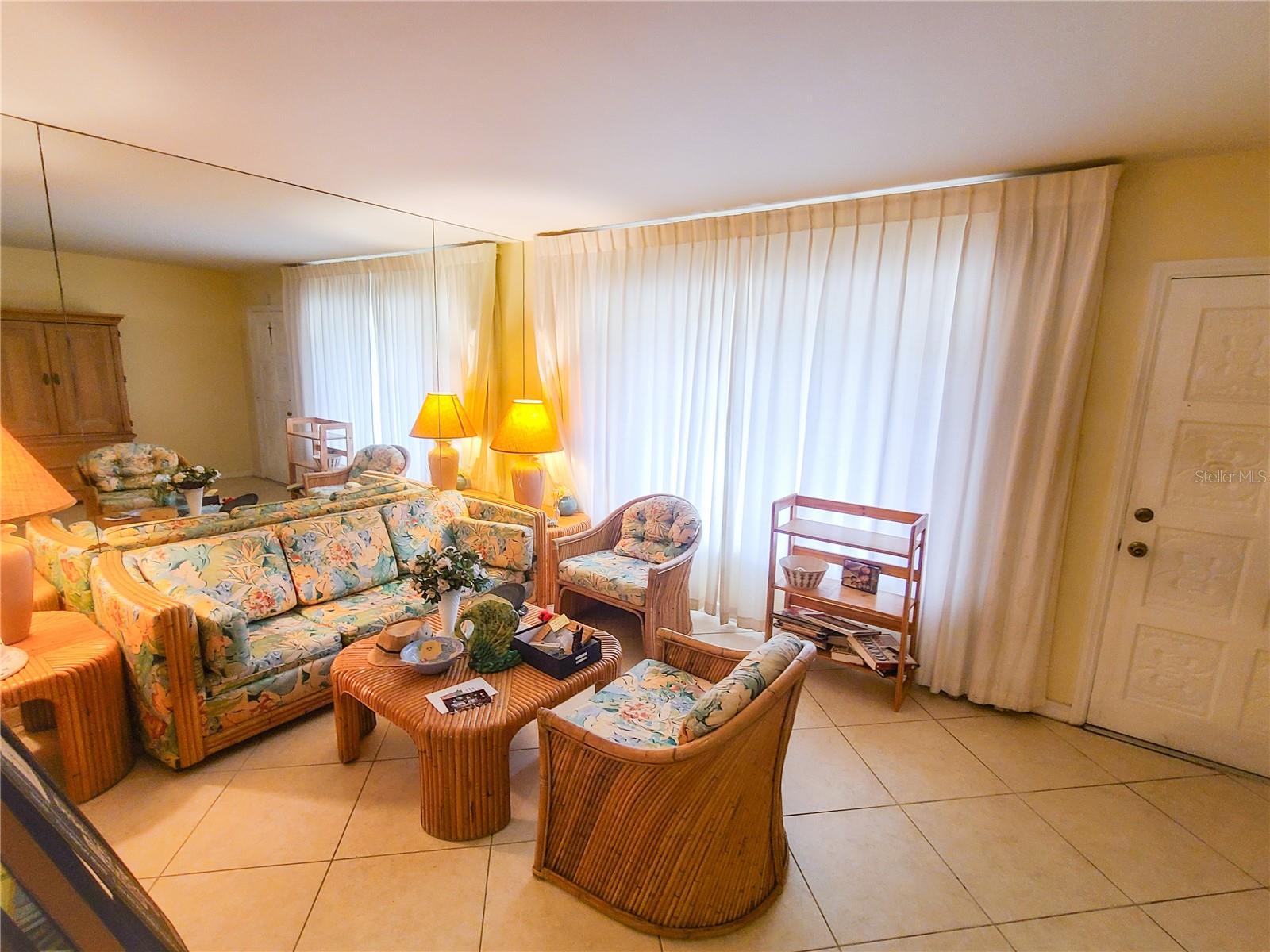 NORTH LAKE WORTH - Residential